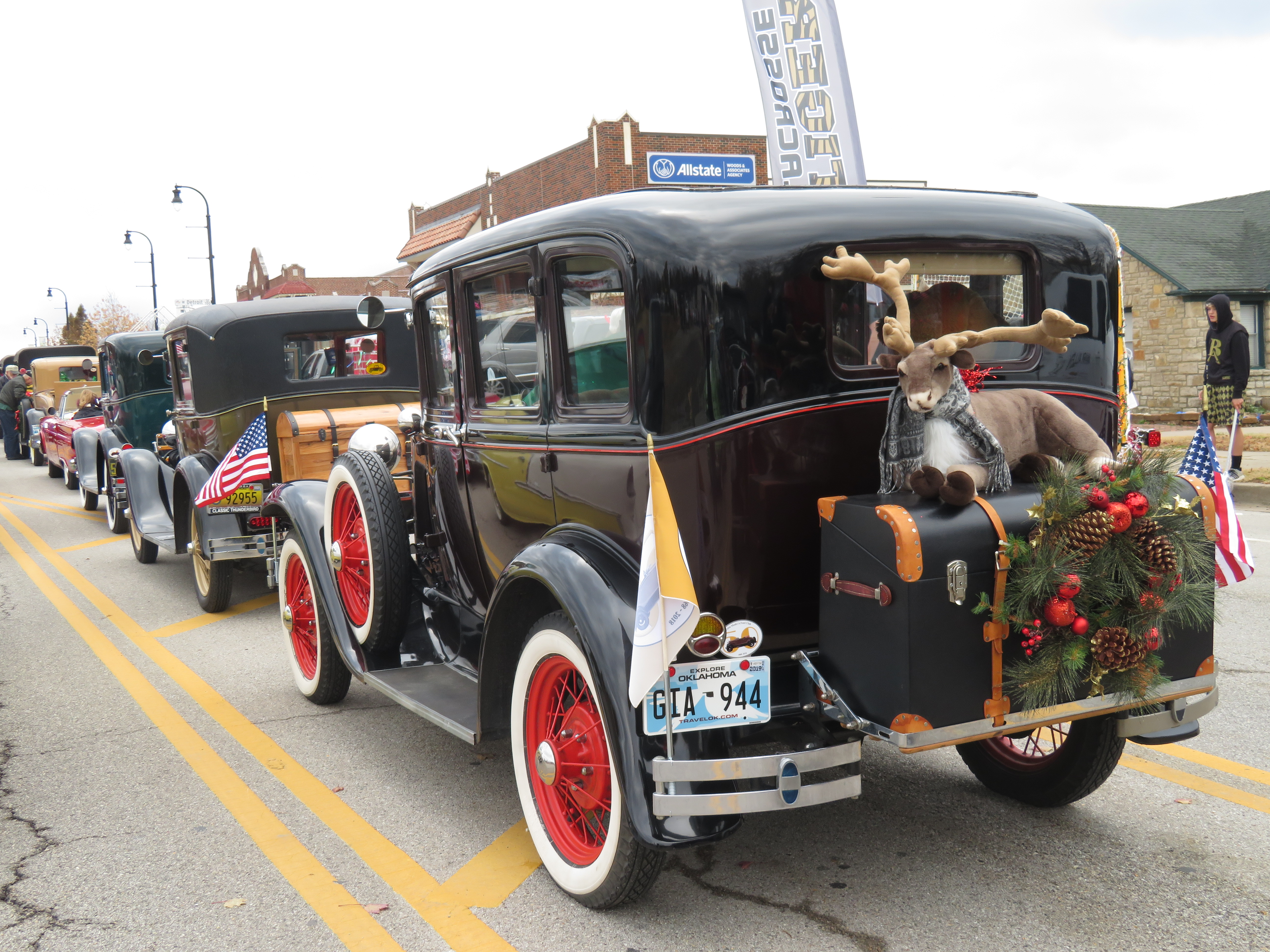 Broken Arrow Christmas Parade 2022 Broken Arrow Christmas Parade | Tulsa Model A Ford Club